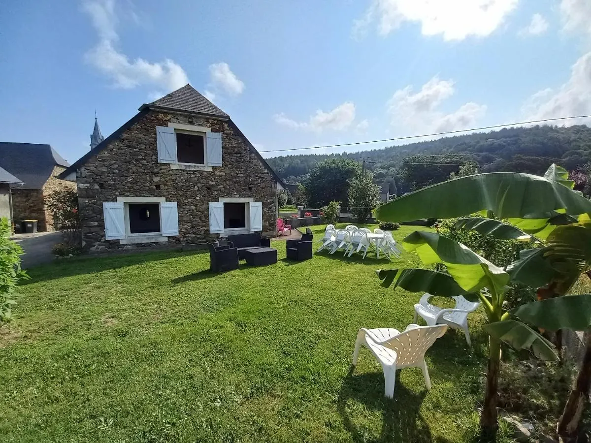 Maison De Vacances Ade Holiday home
